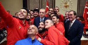 Cumhurbaşkanı Erdoğan Almanya'ya gidiyor: Milli maçı izleyecek